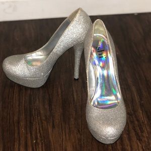 Sparkle Pumps